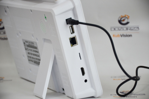 Комплект видеонаблюдения Wi-Fi Kit 4CH 3MP (10.1)